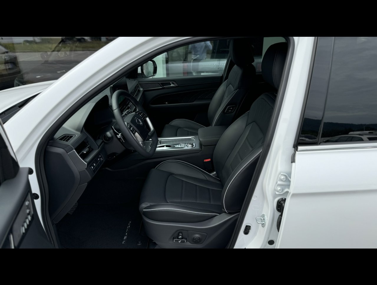 Rexton 2.2 D e-XDI Premium 4WD 5 miest